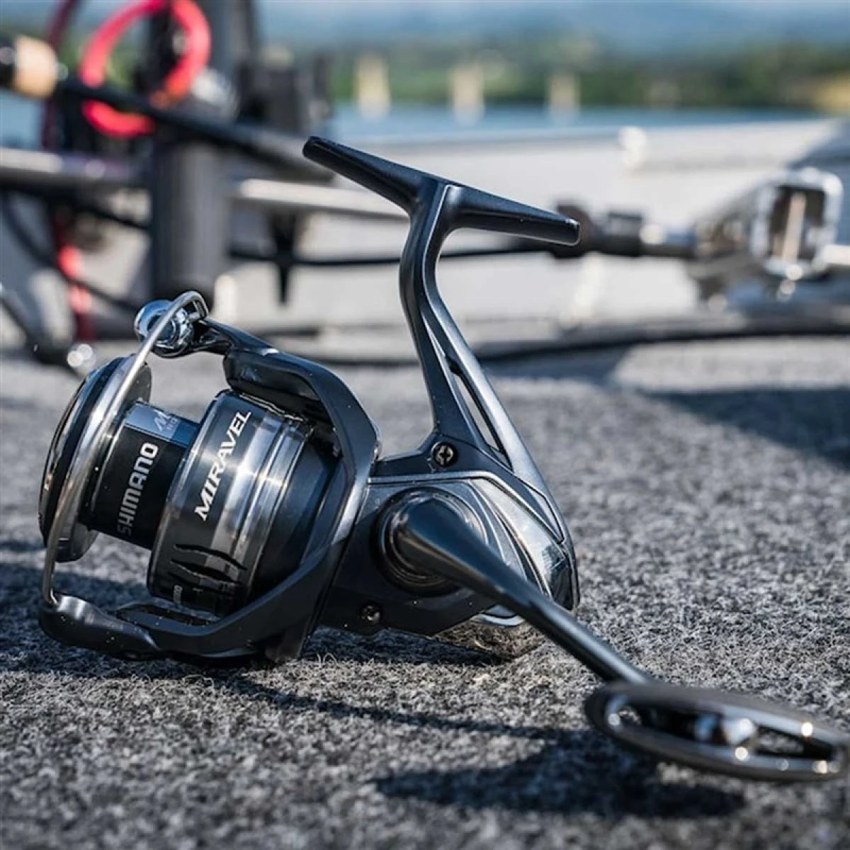 SHIMANO Miravel C2500S HG Olta Makinesi