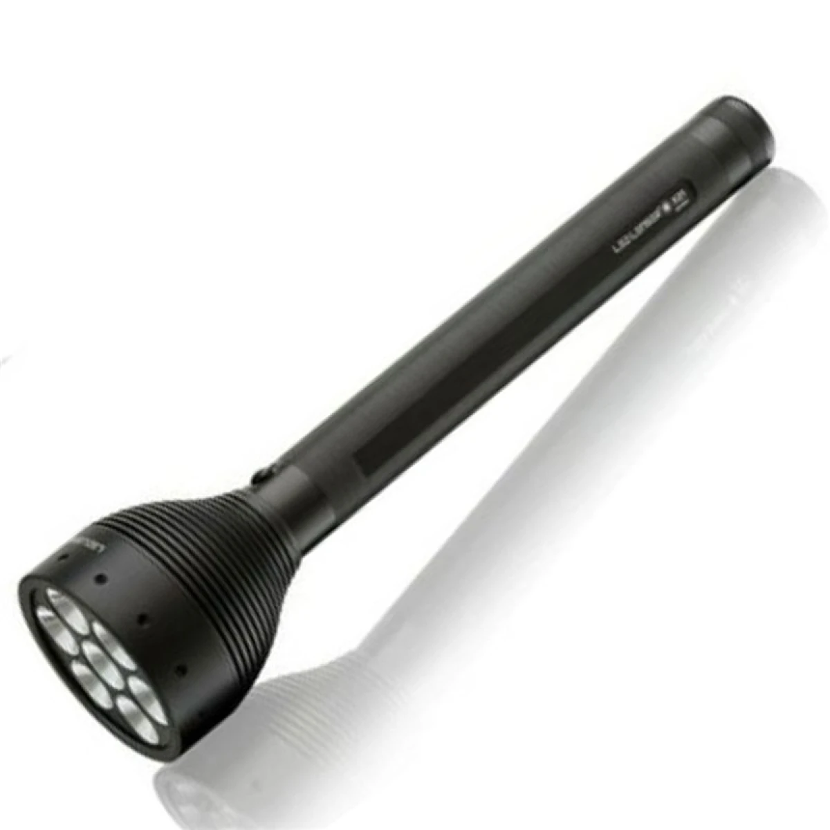 LED LENSER X21 El Feneri