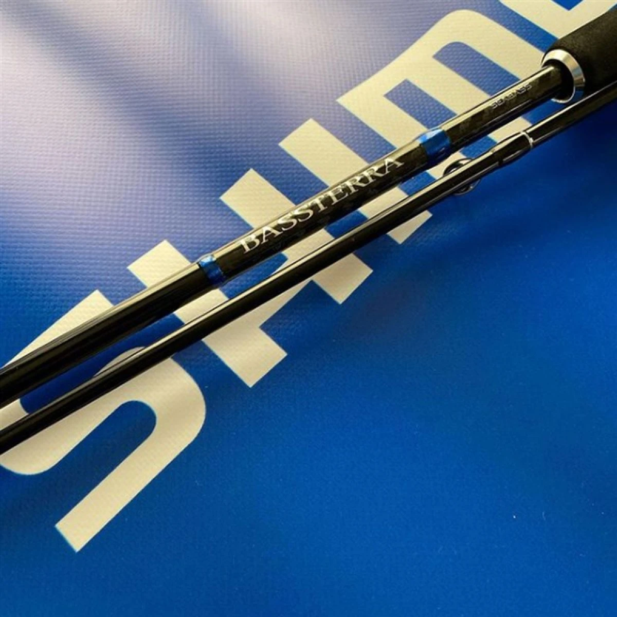 SHIMANO Bassterra Seabass 2.89cm 15-60gr Spin Kamış