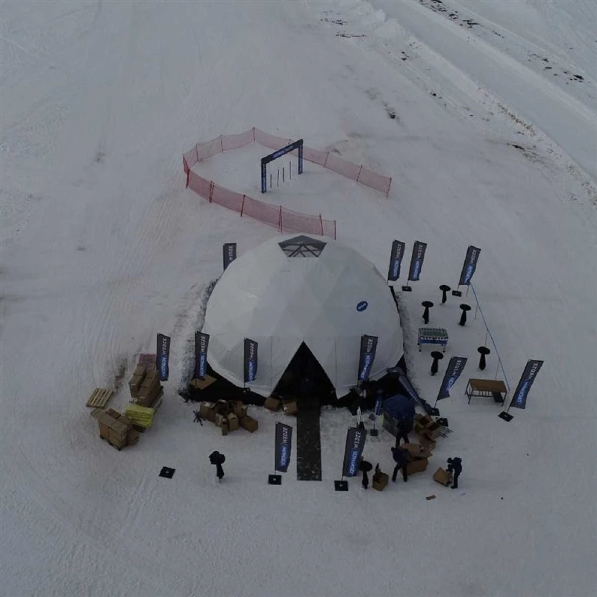 TRIDOMES Türkiye Geneli Dome Glamping  Kubbe Çadır Kiralama Hizmeti