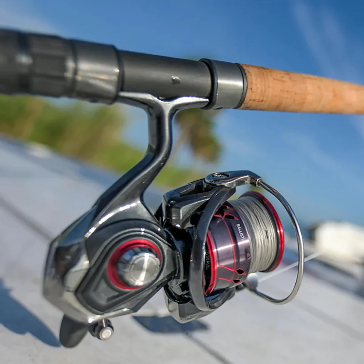 DAIWA Ballistic MQ 21 LT 3000 C Spin Olta Makinesi