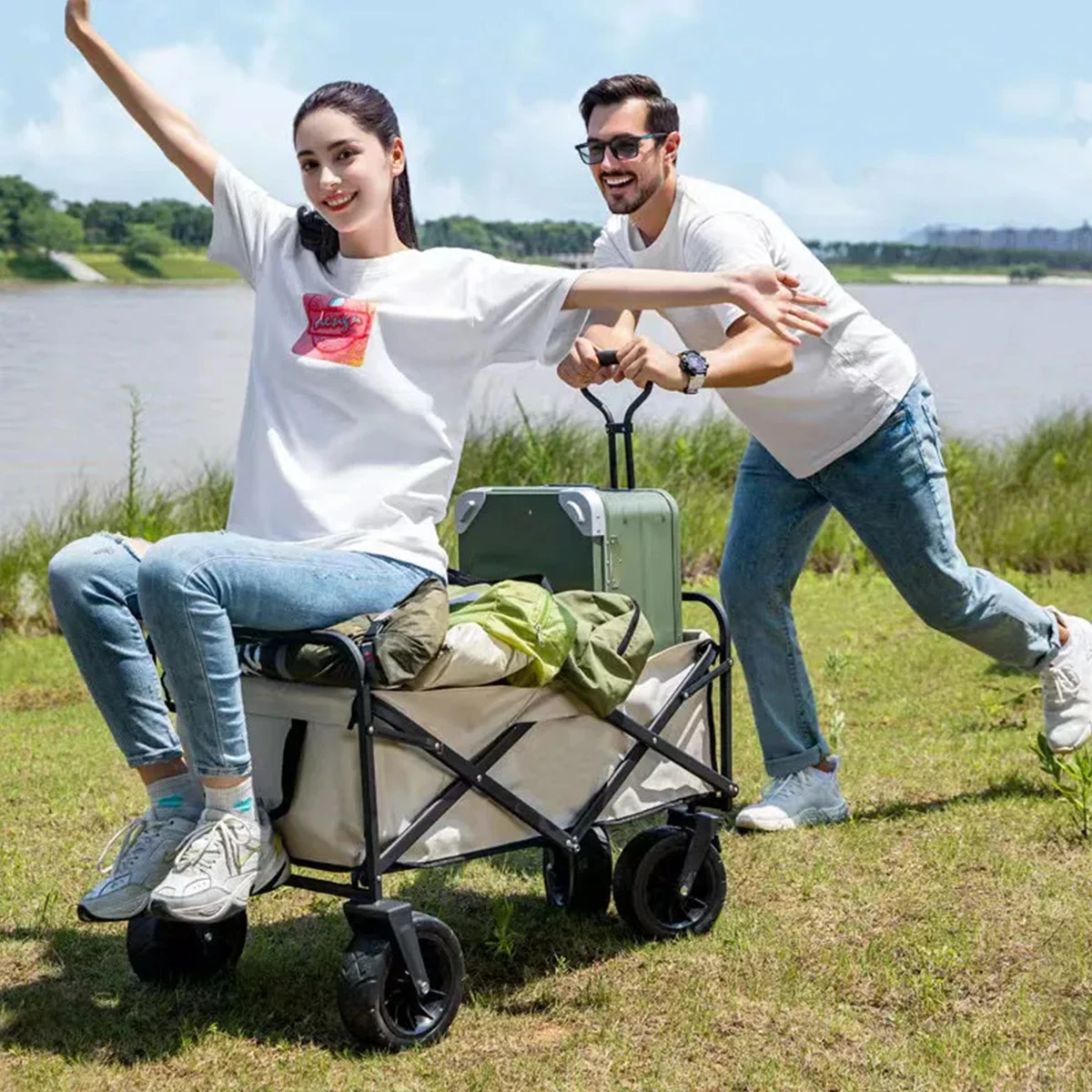 FUNKY CHAIRS 100 Litre Fren Sistemli, Rulmanlı, Kalın Teker, XL Boy Katlanır Vagon Plaj Taşıma ve Kamp Arabası - Bej