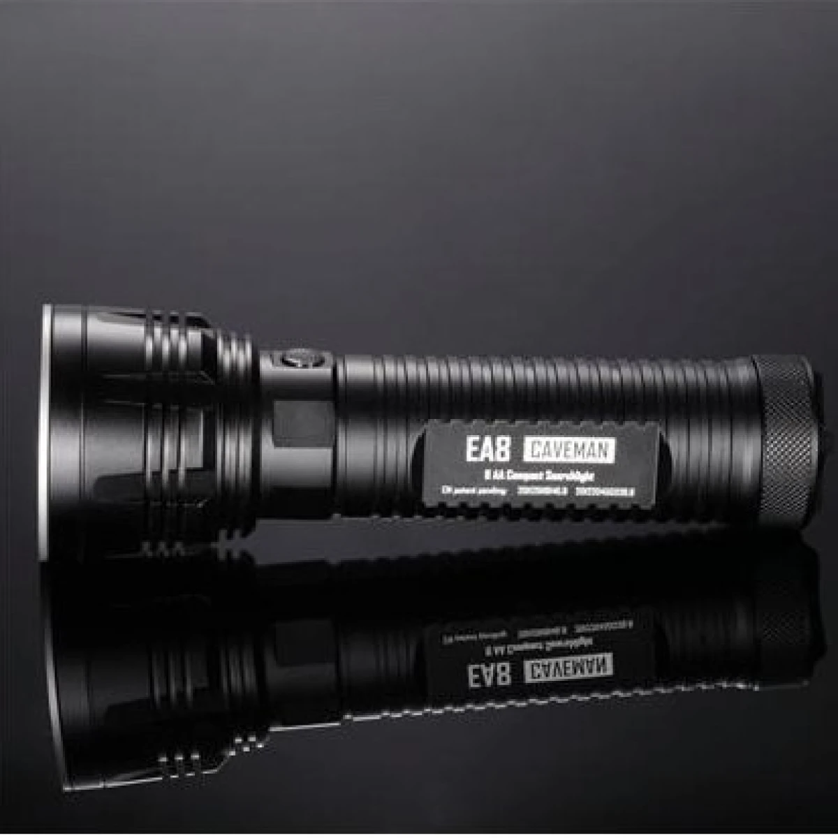 NITECORE EA8 El Feneri