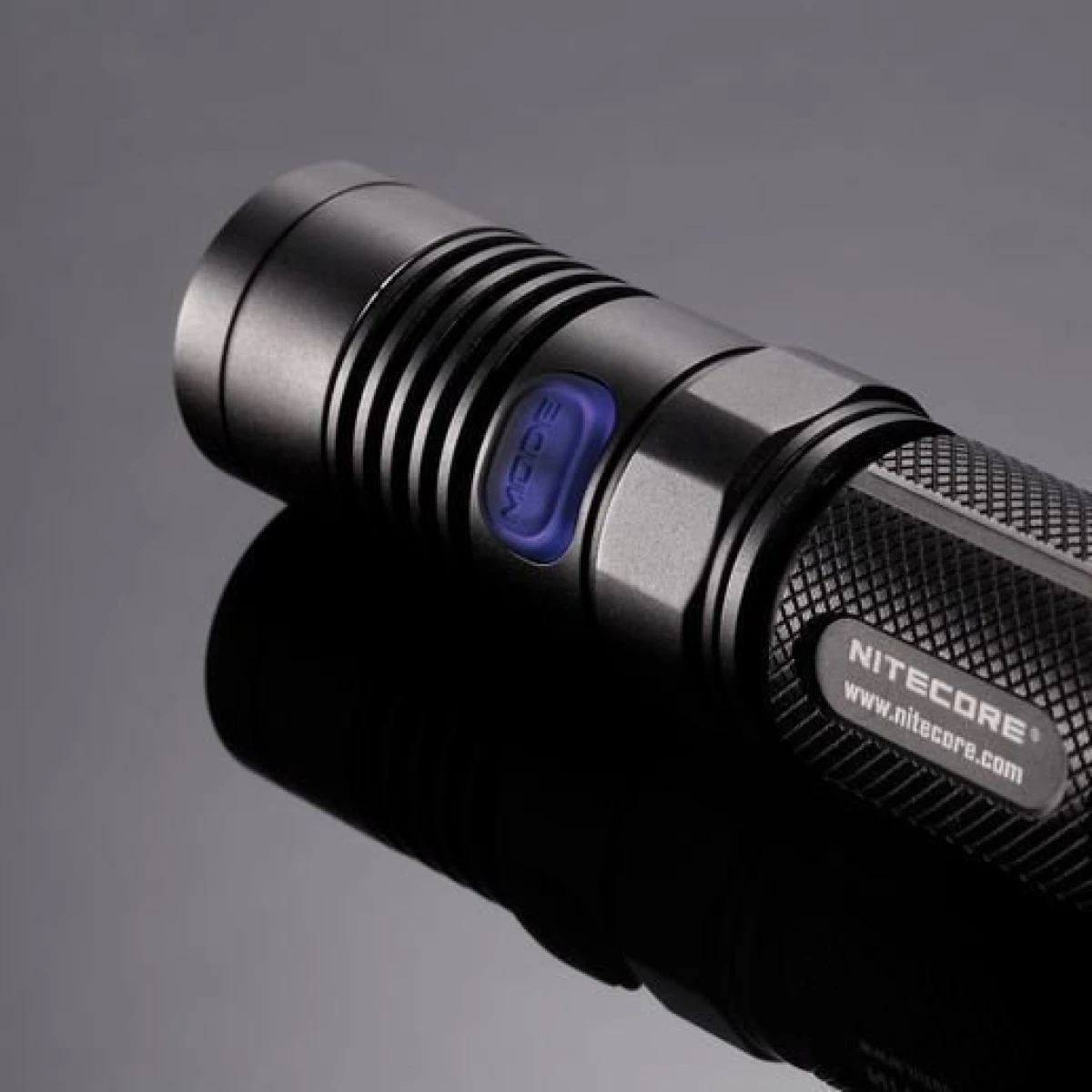 NITECORE EC20 960 Lumen El Feneri