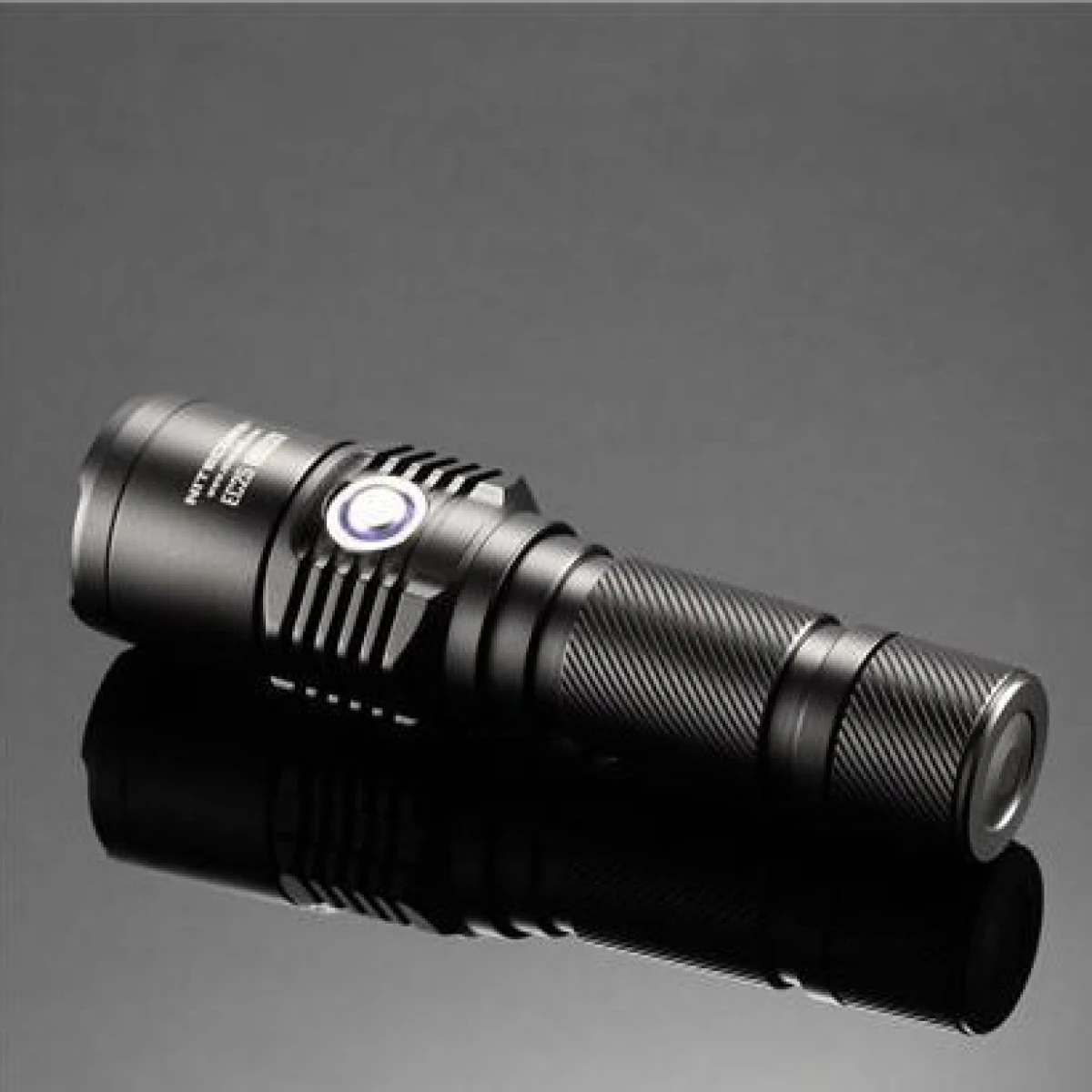 NITECORE EC25 El Feneri