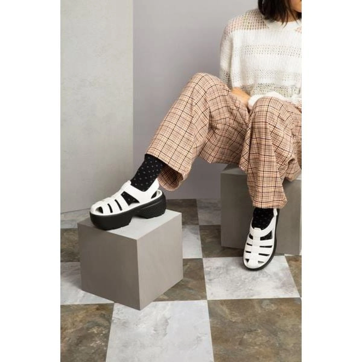 Crocs Stomp Fisherman Sandal Kadın Terlik - Beyaz 37-38